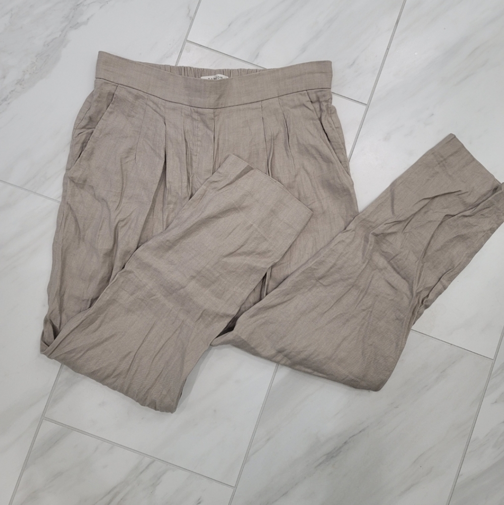 Babaton Women's Beige Pants Size 6